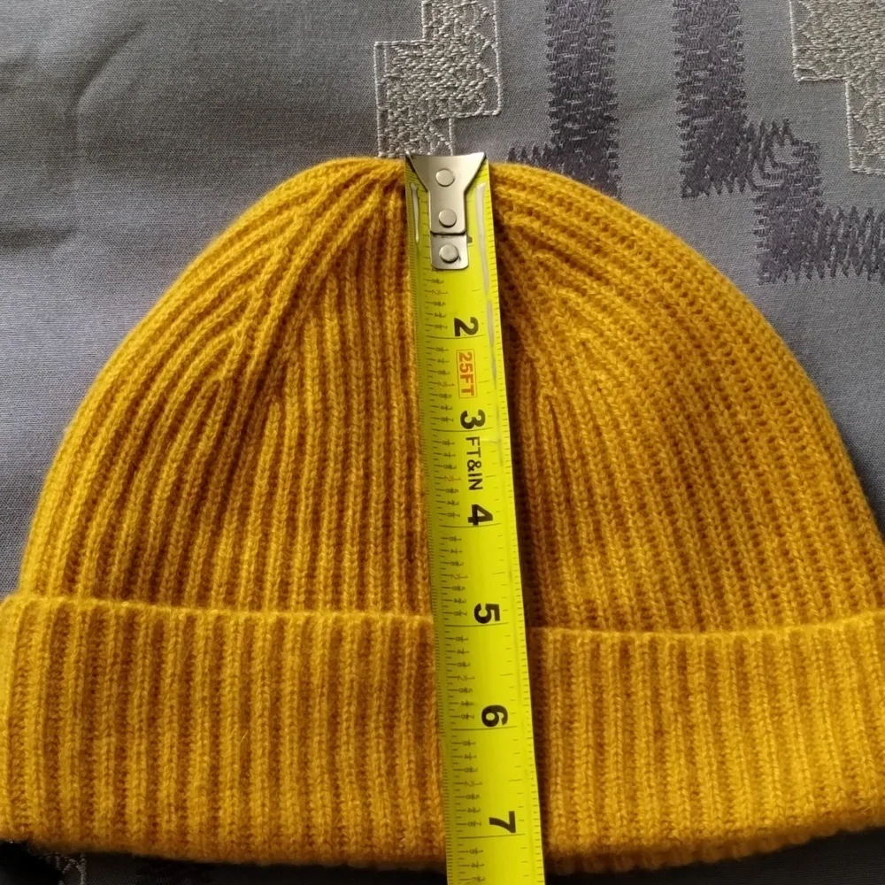 Banana Republic 100% Cashmere Beanie